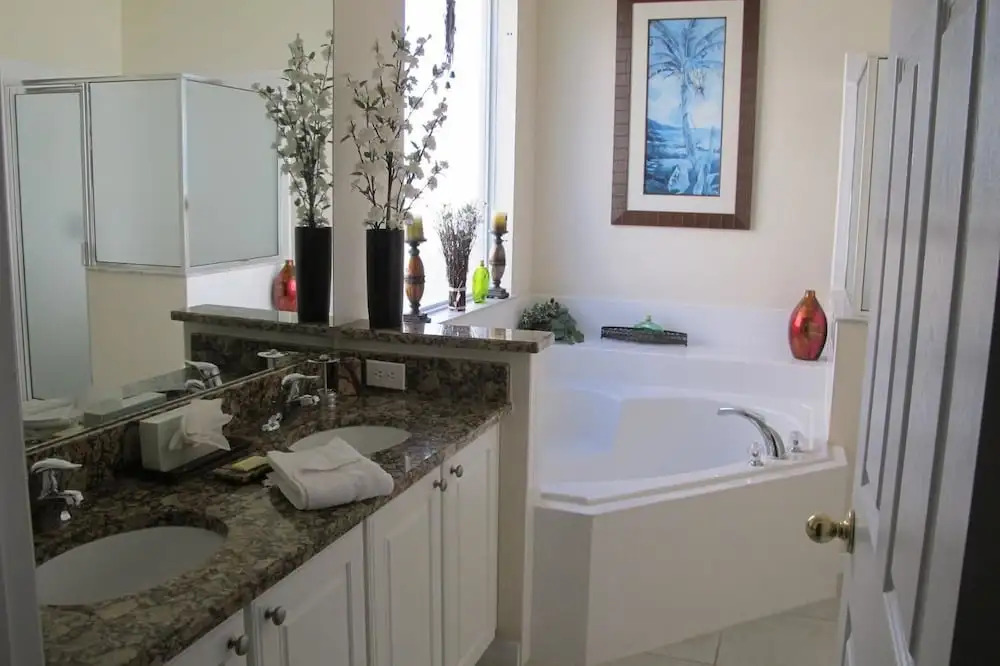 Emerald Island 6BR Pool GRoom LK51