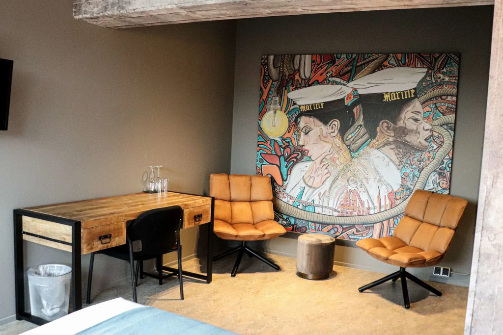 Rooms25