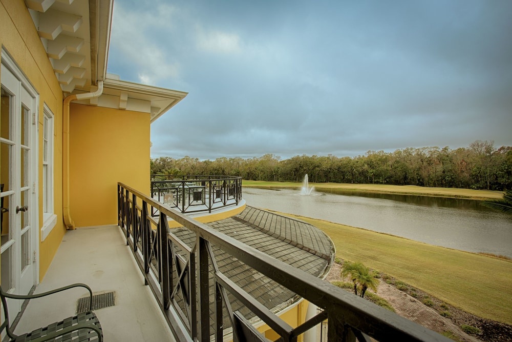 Tampa Palms Country Club