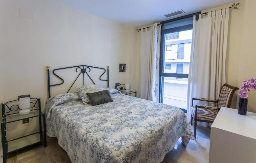 Hauzify I Apartament Altamira