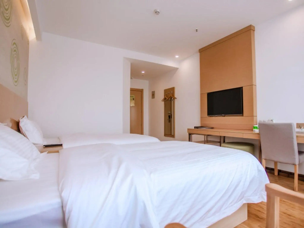 GreenTree InnChangZhou Wujin District Huangli Town Taoyuan Road Express Hotel