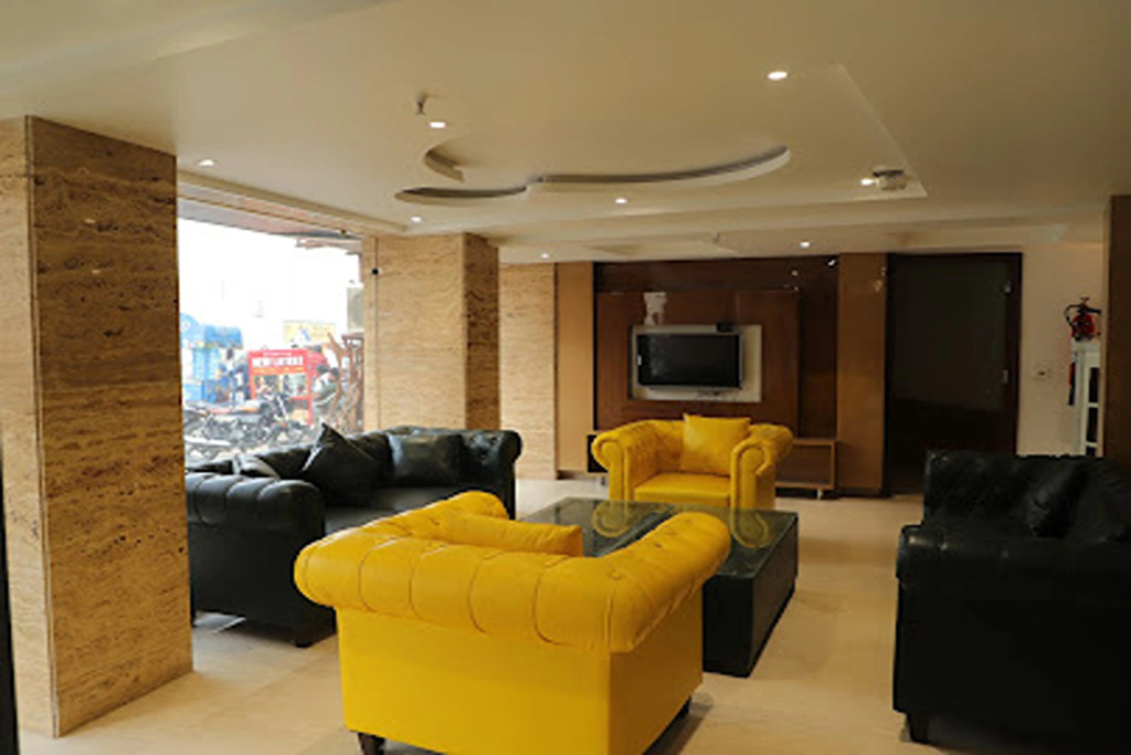 Hotel Aman Imperial Just a Minute Away From New Delhi Railway Station and Connaught place