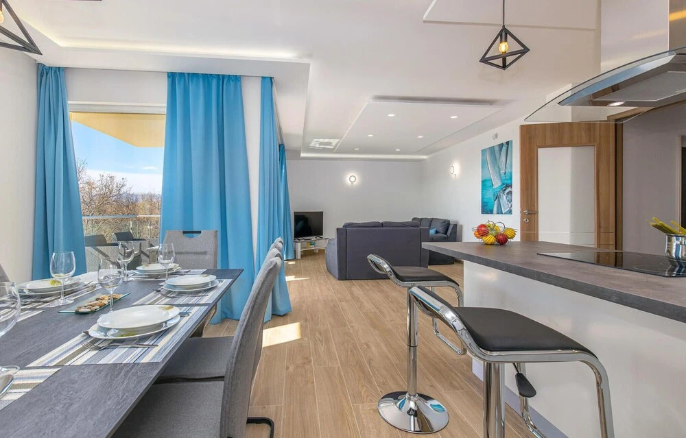 Stunning Apartment in Kostrena With 3 Bedrooms, Wifi and Outdoor Swimming Pool
