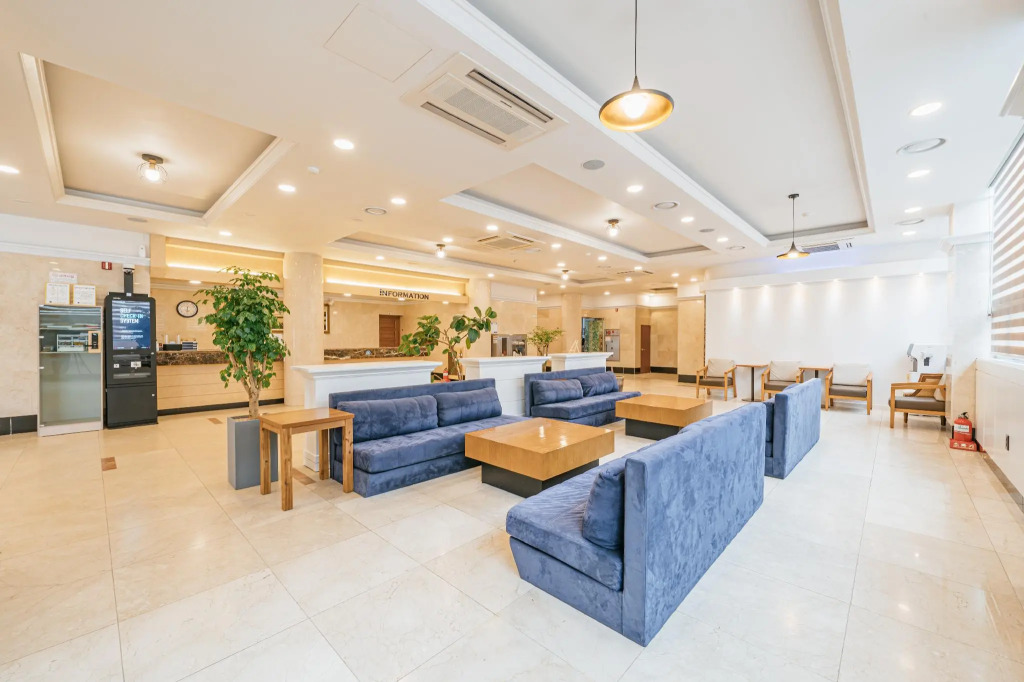 Jeju Parkside Tourist Hotel