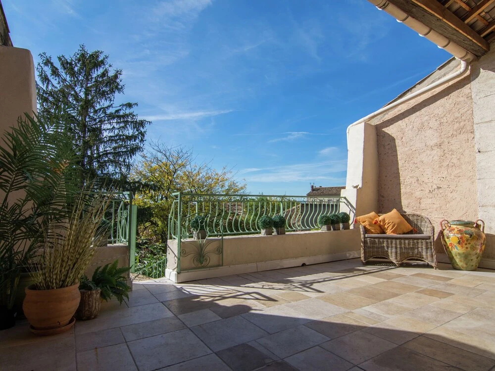 Historical Villa in Thezan-les-Beziers with Garden