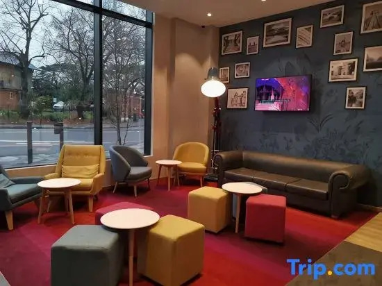Travelodge Plus London Manor House