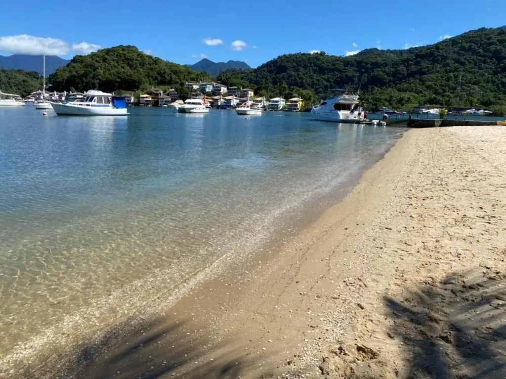 Casa Em Angra Dos Reis - Praia Do Engenho