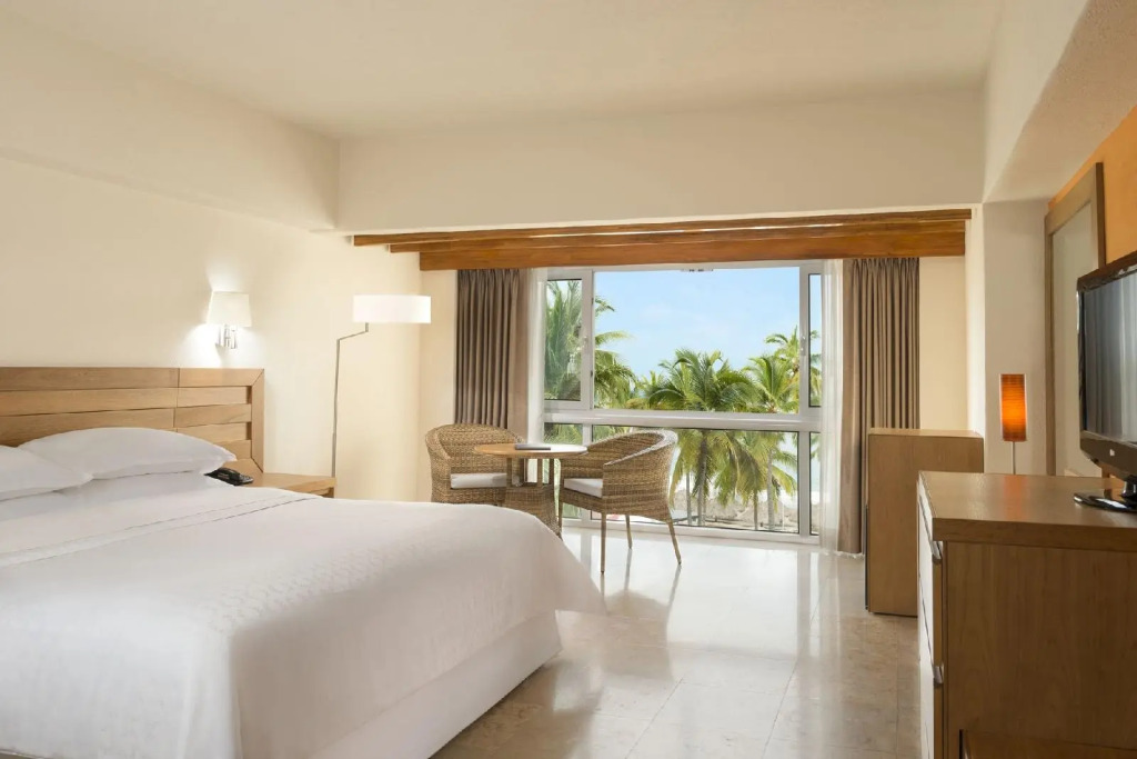 The Club at Sheraton Buganvilias