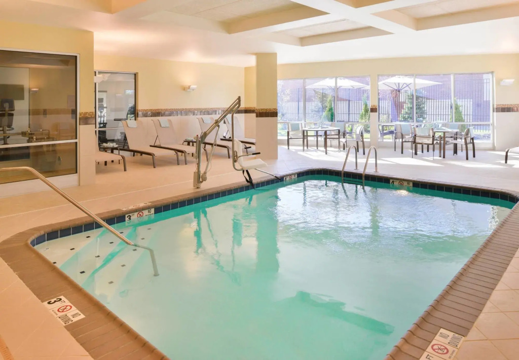 Courtyard by Marriott Columbus Grove City
