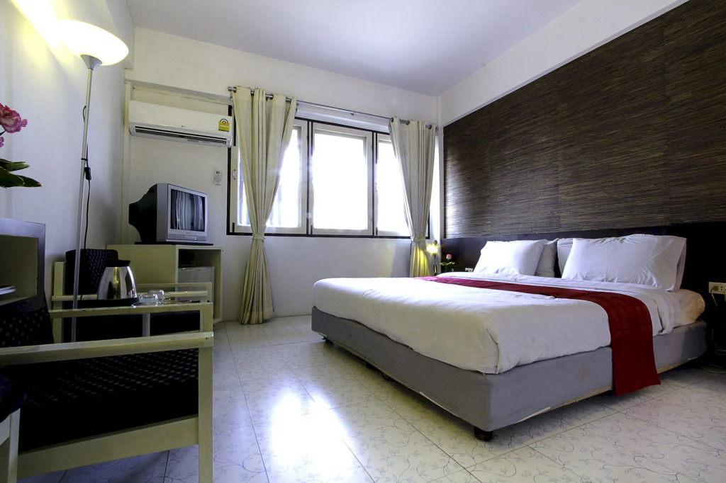The Ratchathani Hotel