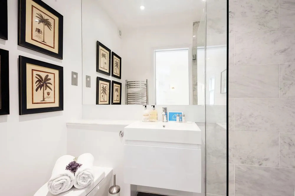 The Lillie Road Residence I - Eh1
