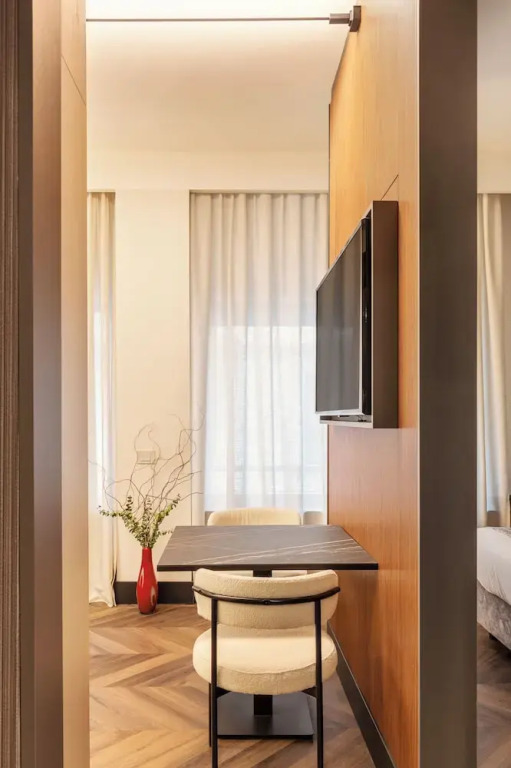 LUMERA STAY - Brera