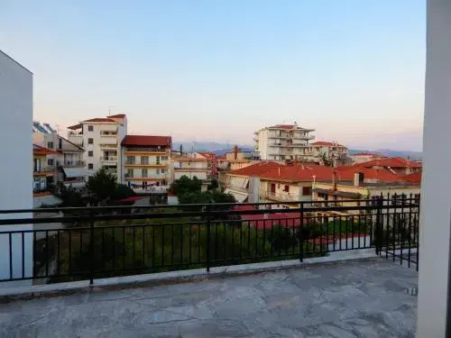 Cozy Apartment For 2-5 People-Center Tripoli