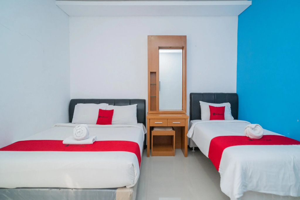 RedDoorz near Jawa Timur Park 2