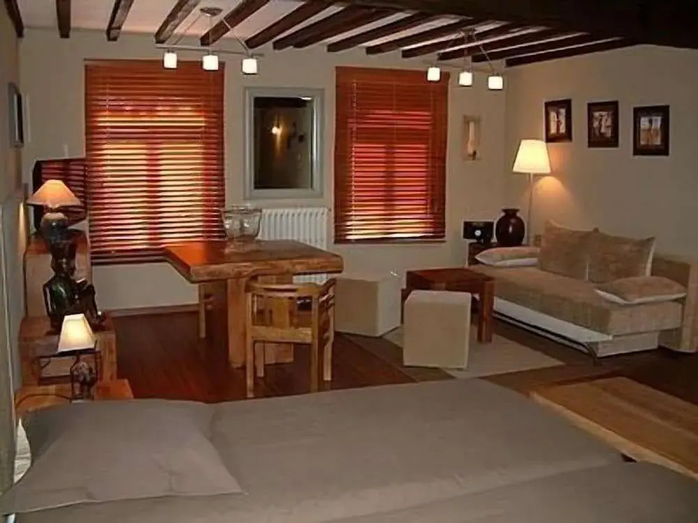 LOGIS HÔTEL-RESTAURANT - Le Moulin dArtres