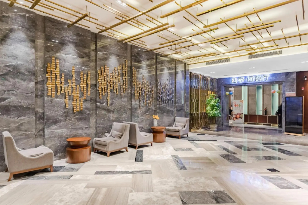 Andeli Hotel