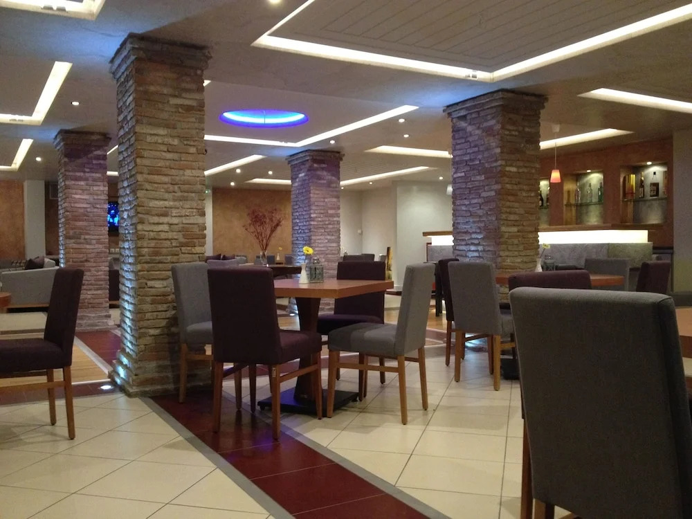 Souris Hotel
