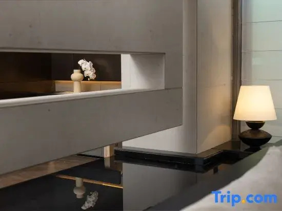Wuhan Hankou Financial Centre Hong Kong Road ATOUR Hotel