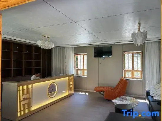 Huatang Yiyuan Boutique Homestay