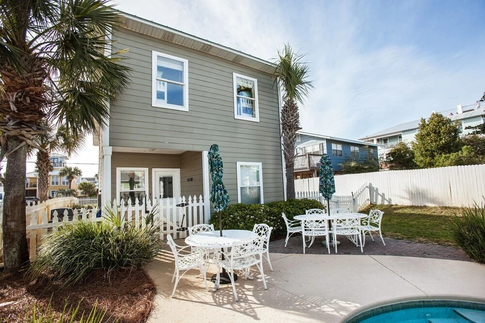 350 To Beach! Sirenia W/ Pool & Guest House 4 Bedroom Home