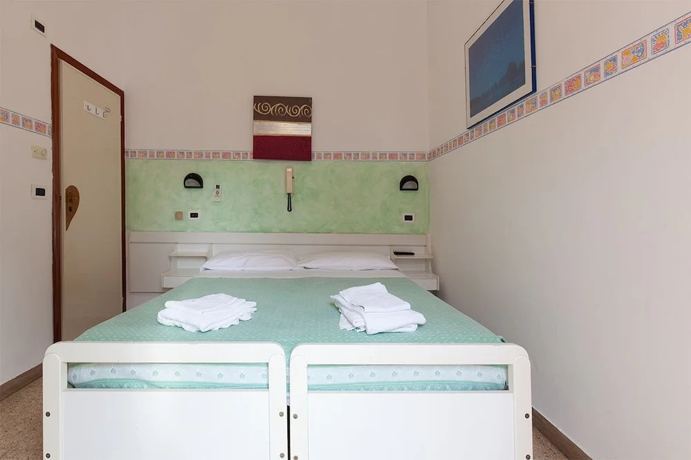 Hotel Mora