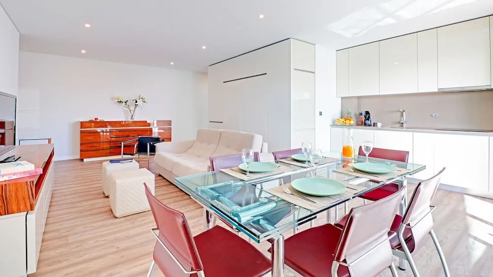 SKY Beach Apartment in Quarteira