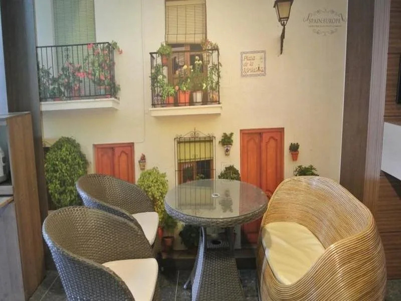Paldogangsan Guesthouse