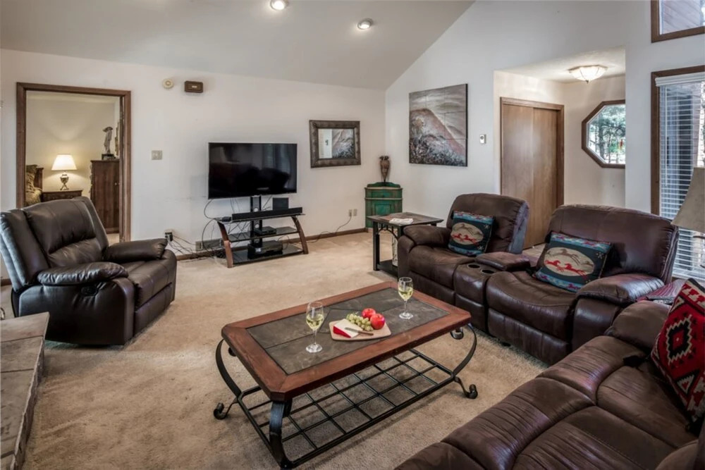Ruidoso Three-bedroom