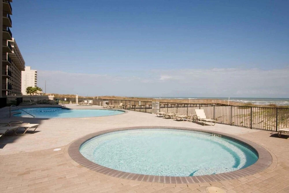 Ocean Vista 902