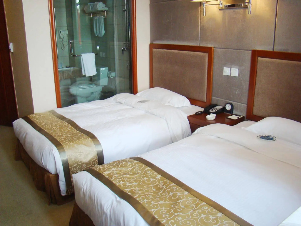 Haiyang Yujia Hotel