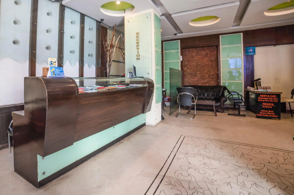 FabHotel Royal Residency II - Nr Lakdikapul Metro Station