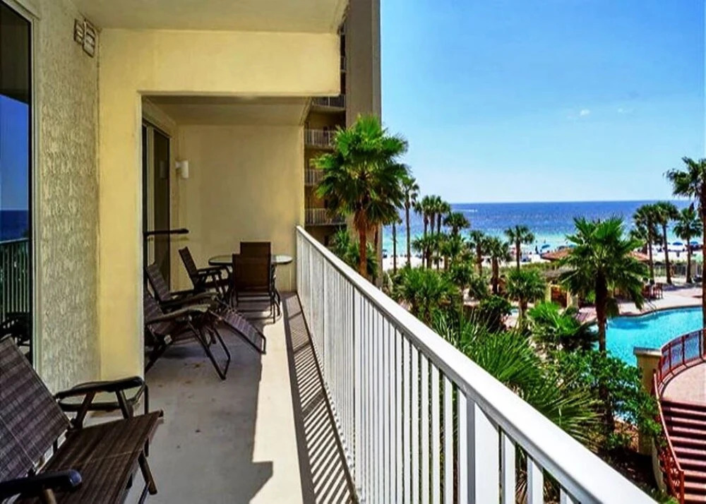 Shores of Panama 323 173966 by RedAwning