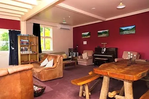 Rawhiti Backpackers
