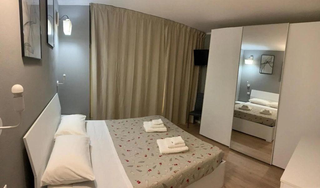 Marconi 30 Apartment