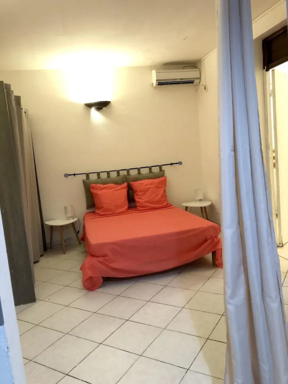 Apartment With one Bedroom in Le Gosier, With Enclosed Garden and Wifi