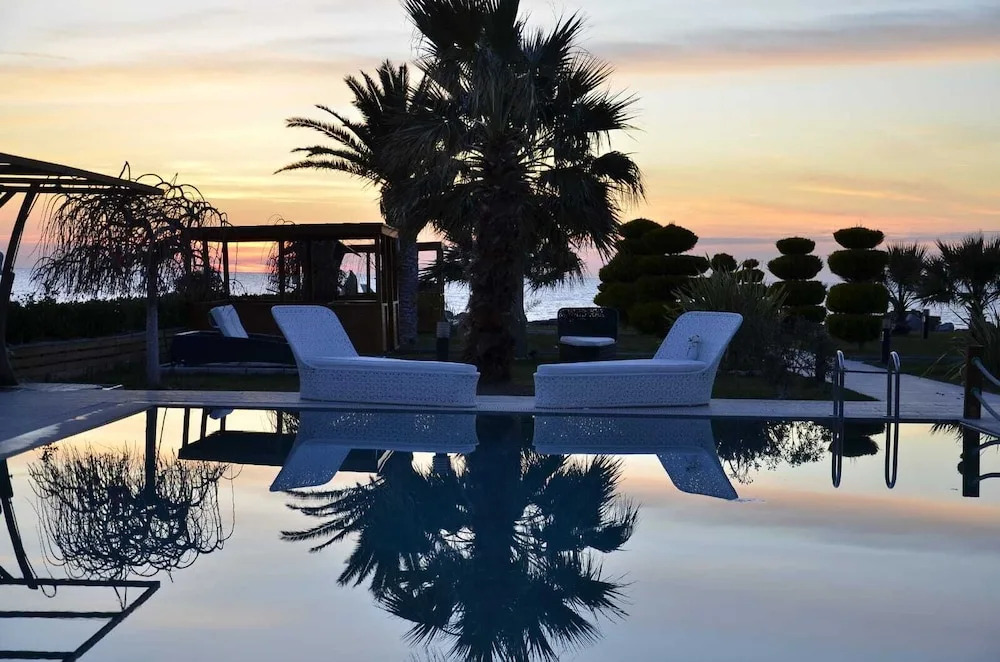 Gens Boutique Hotel