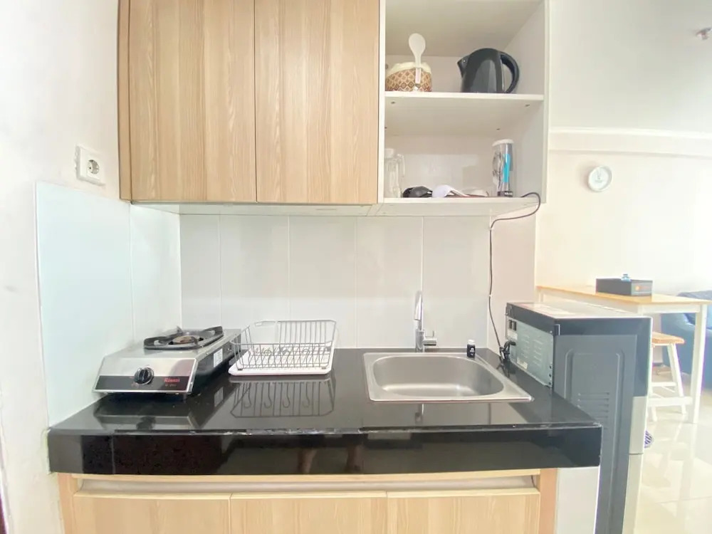 Spacious and Tranquil 2BR Apartment Gateway Pasteur By Travelio