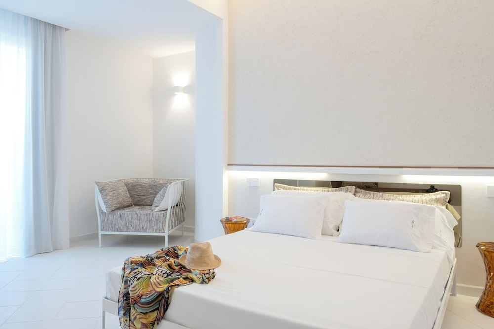 OLIVETO A MARE - Suite & Apartment