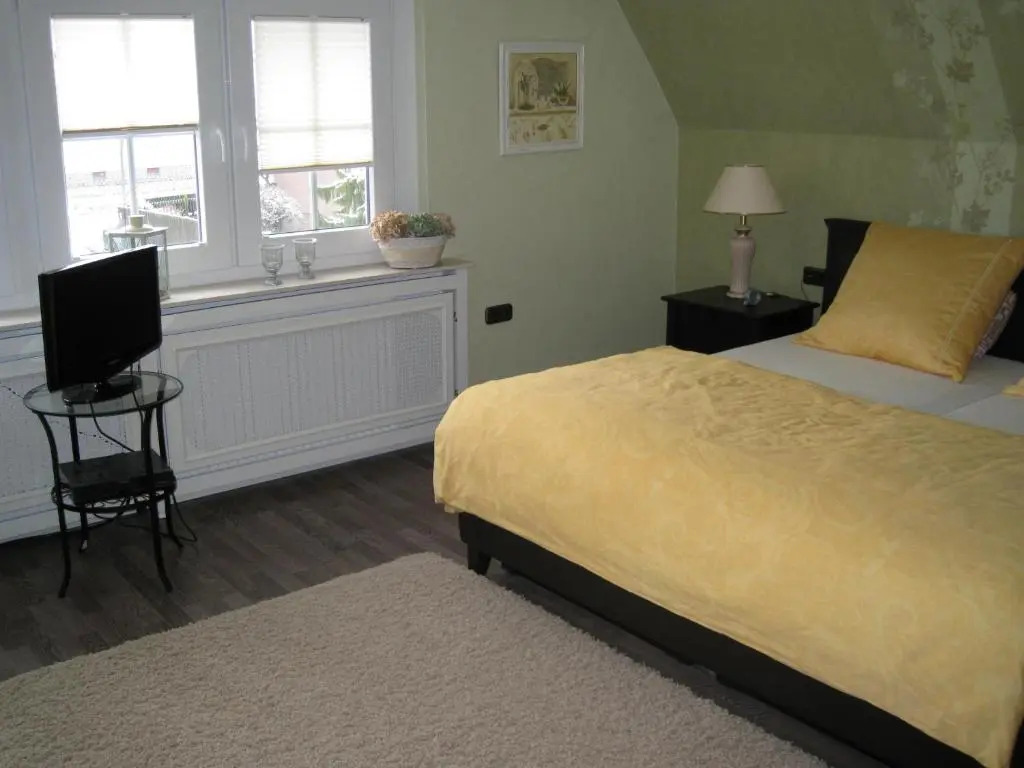 Four Single rooms - Laatzen