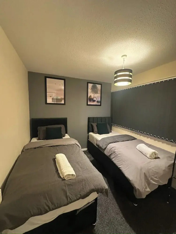 Sark Drive Serenity-cosy 3BR House in Birmingham