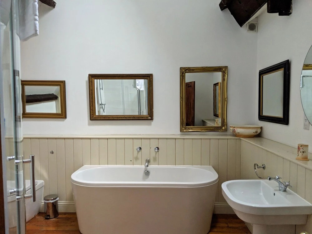 Huntsham Court