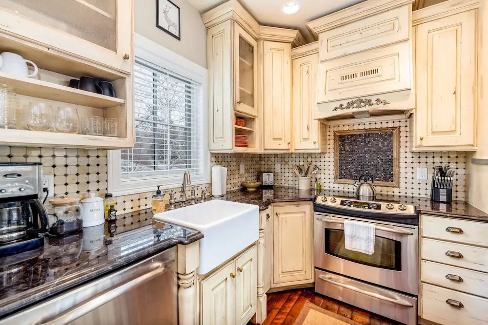 135 Street Steamboat Condo - 2 Br condo by RedAwning