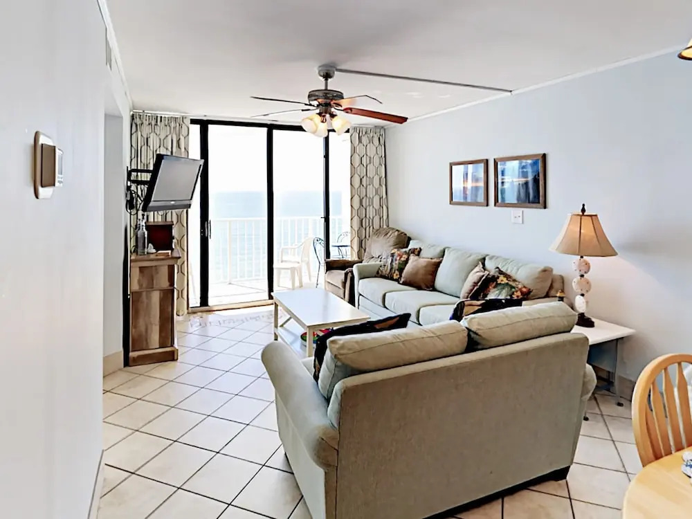 9400 Shore Drive Condo #1116 2 Bedrooms 2 Bathrooms Condo