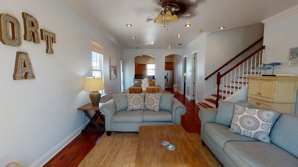 Paradise Palms @ Mustang Royale - 4 Br Home