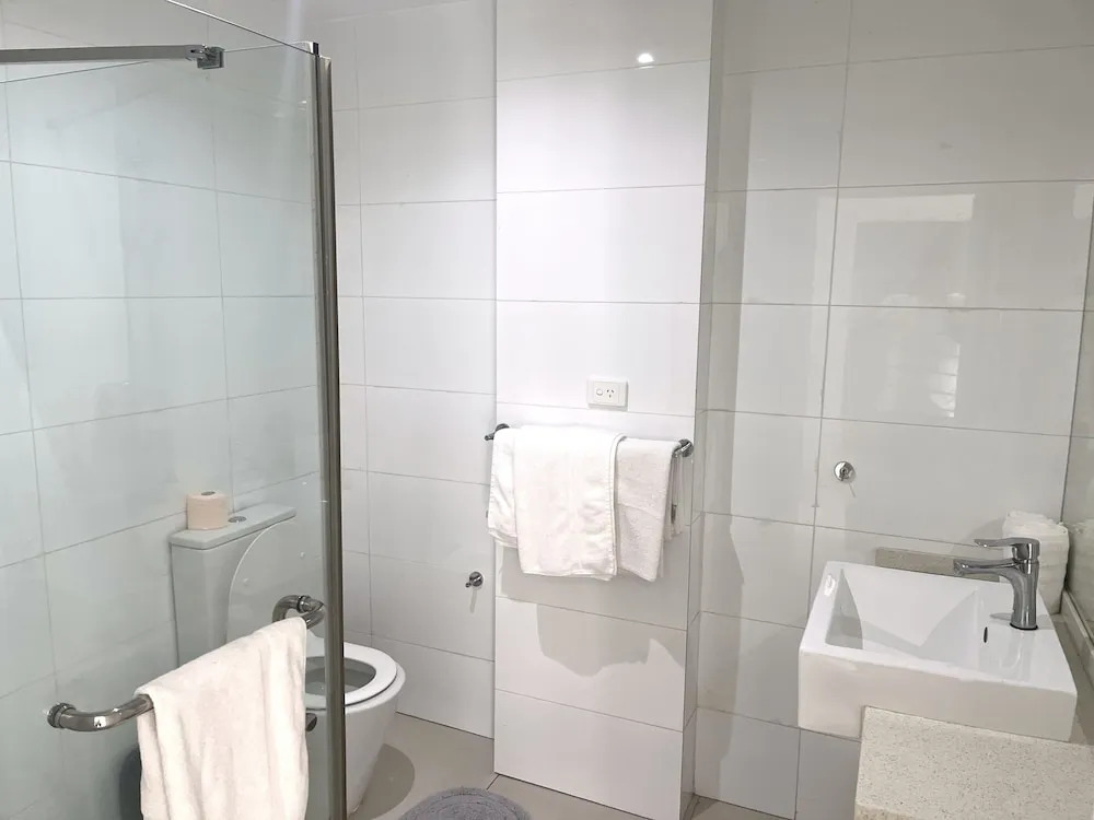 Seabeds 3 Bedroom Beachside Apartment Home
