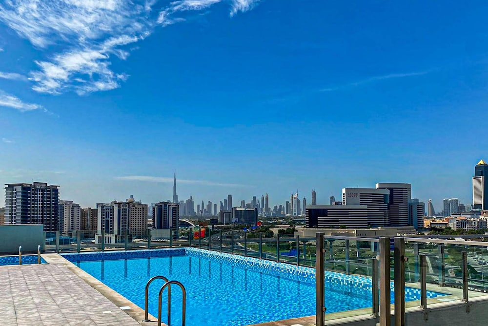 Chic 1BR Iris Amber Al Jaddaf