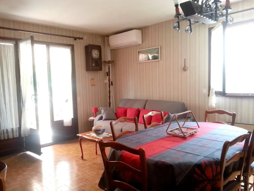 House With One Bedroom In Frejus With Enclosed Garden And Wifi 500 M From The Beach
