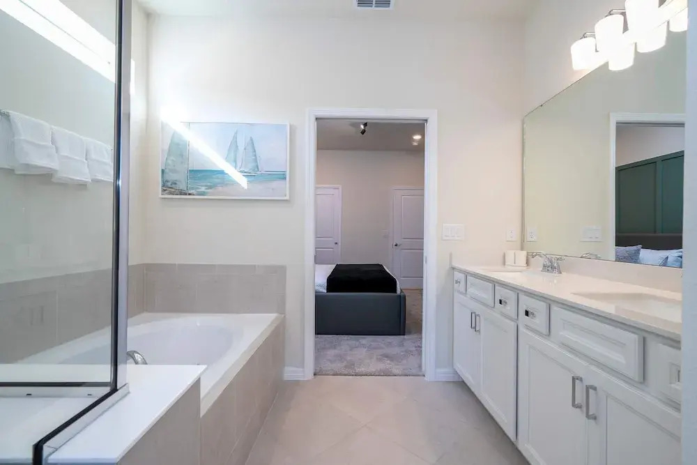 Luxury 7Bd Close to Disney With Pool and Spa at Windsor Cay 16218