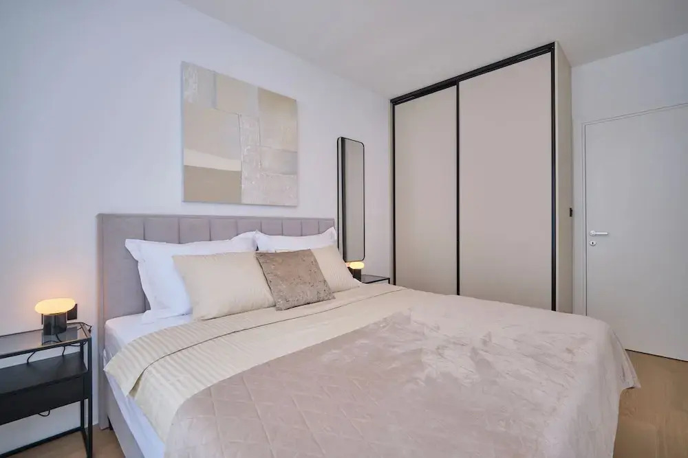 Splitful Apartment