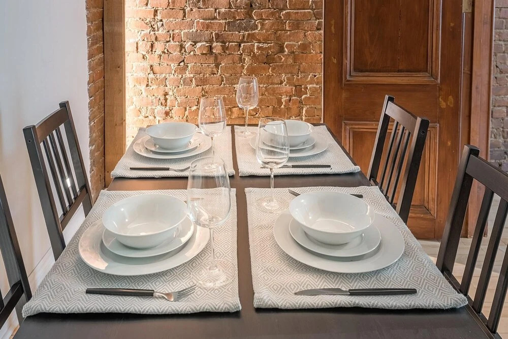 Beautiful Cozy 2-storey Apartment In the of Downtown MTL